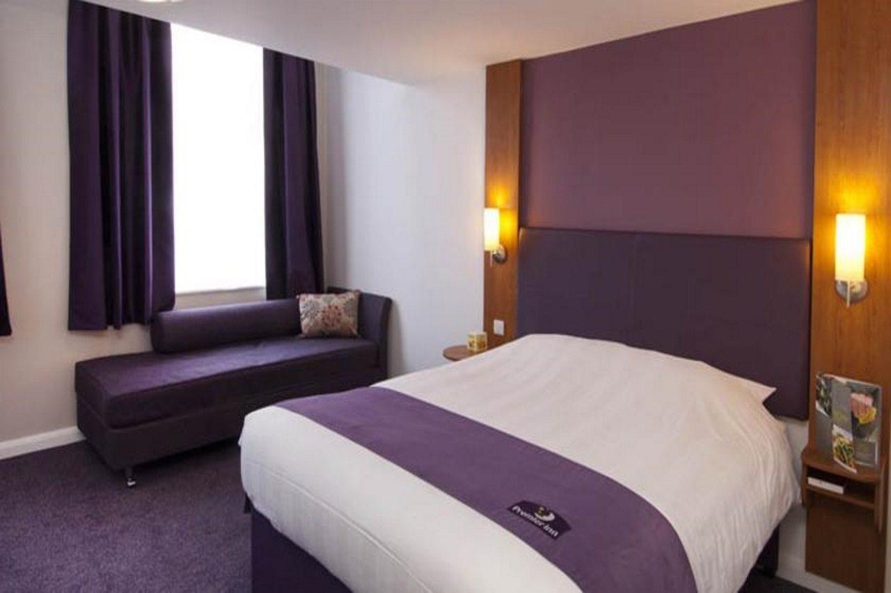 Premier Inn Haydock Park/M6 J23 Warrington Exterior foto